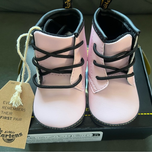 Dr. Martens Pink Crib Boots Size 3 - Picture 4 of 5